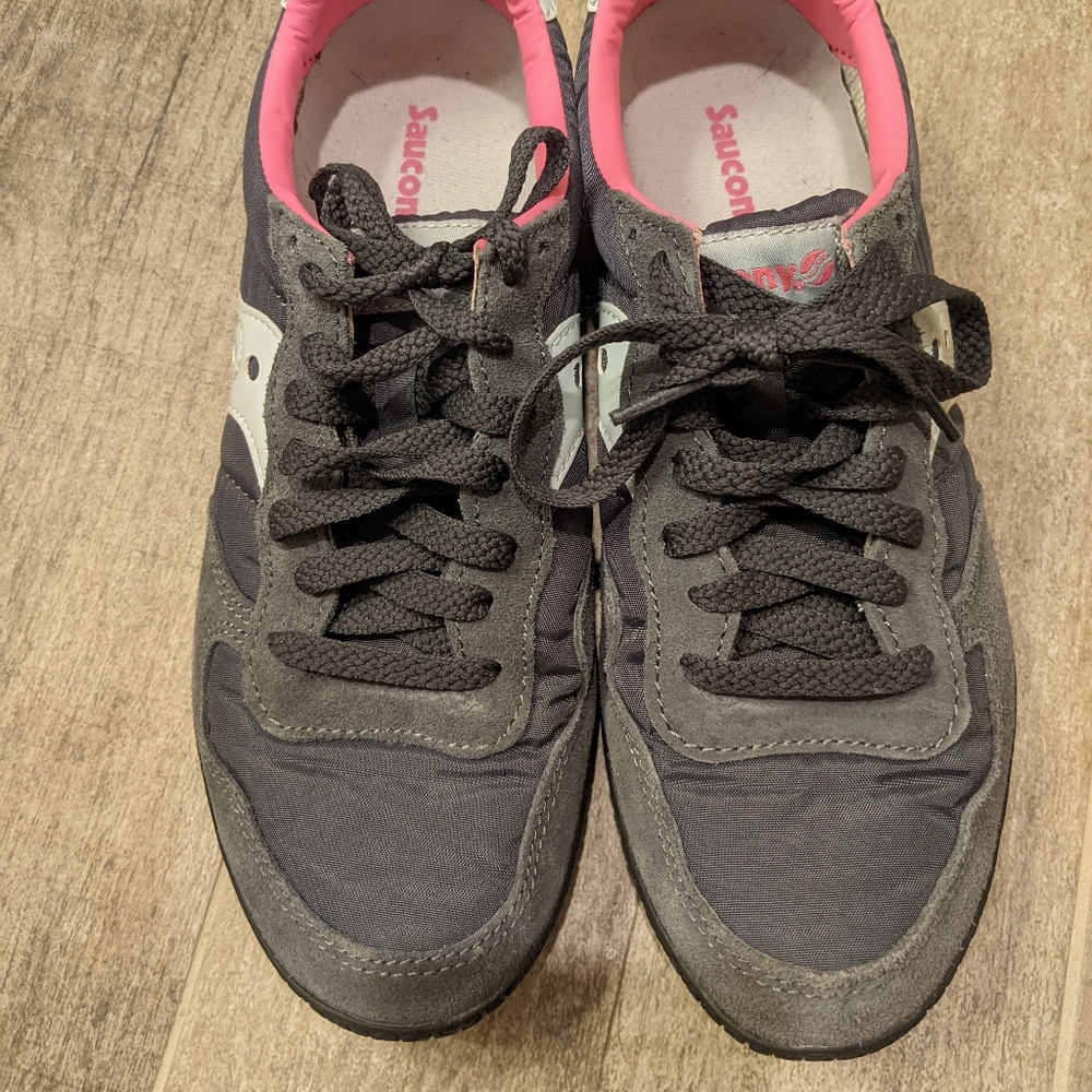Saucony Sneakers